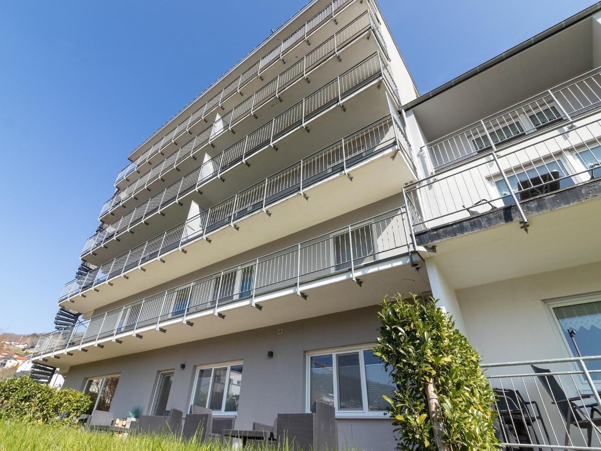 Apartment In Bollendorf With Forest View Exteriör bild